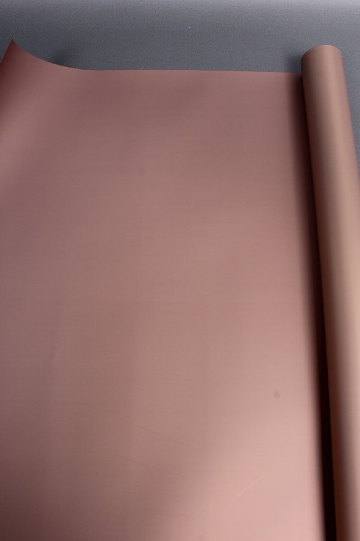 Упак. материал флористическая пленка "Жемчужина", 65 мкр, 58 см х 10 м, коричневый 5654М