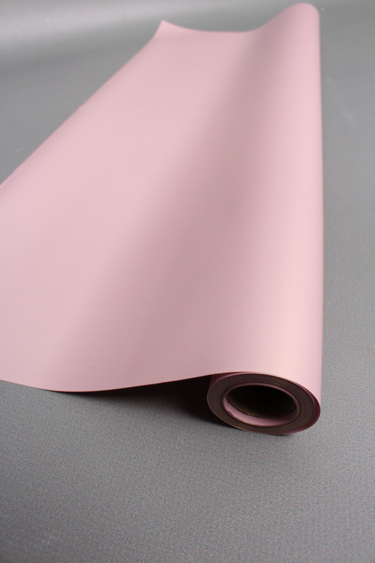 Упак. материал флористическая пленка "Жемчужина", 65 мкр, 58 см х 10 м, пурпурно-розовый 5623М