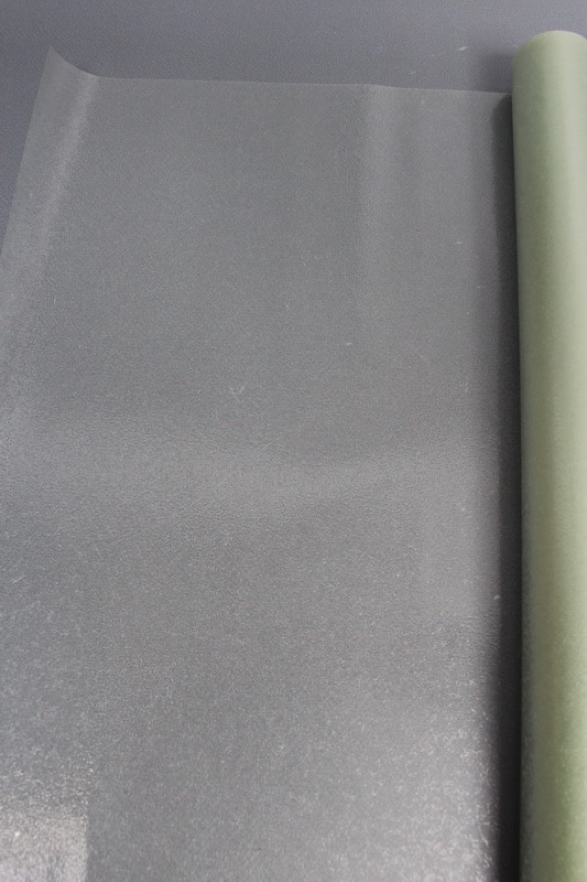 Упак. материал флористическая пленка "Хрусталь", 120 мкр, 57 см х 7 ярдов , пастельно-зеленый 9108М