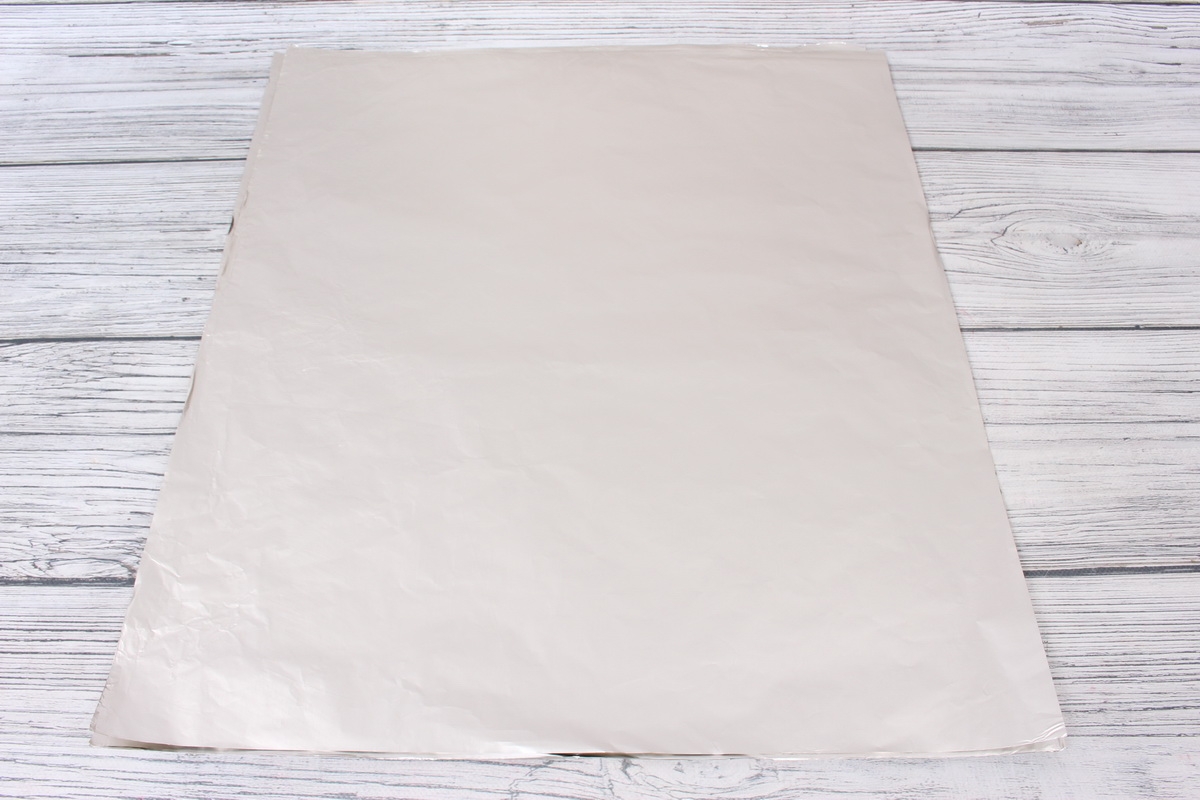 Упаковочная плёнка "Фольга", 10  листов в упаковке, 23 микрон,  50cmx58cm, цв. кремовый 5577Л