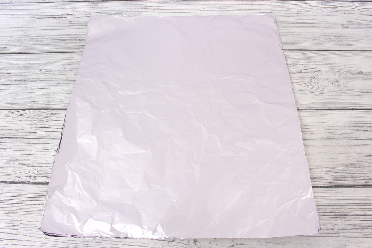 Упаковочная плёнка "Фольга", 10  листов в упаковке, 23 микрон,  50cmx58cm, цв. сиреневый 5560Л