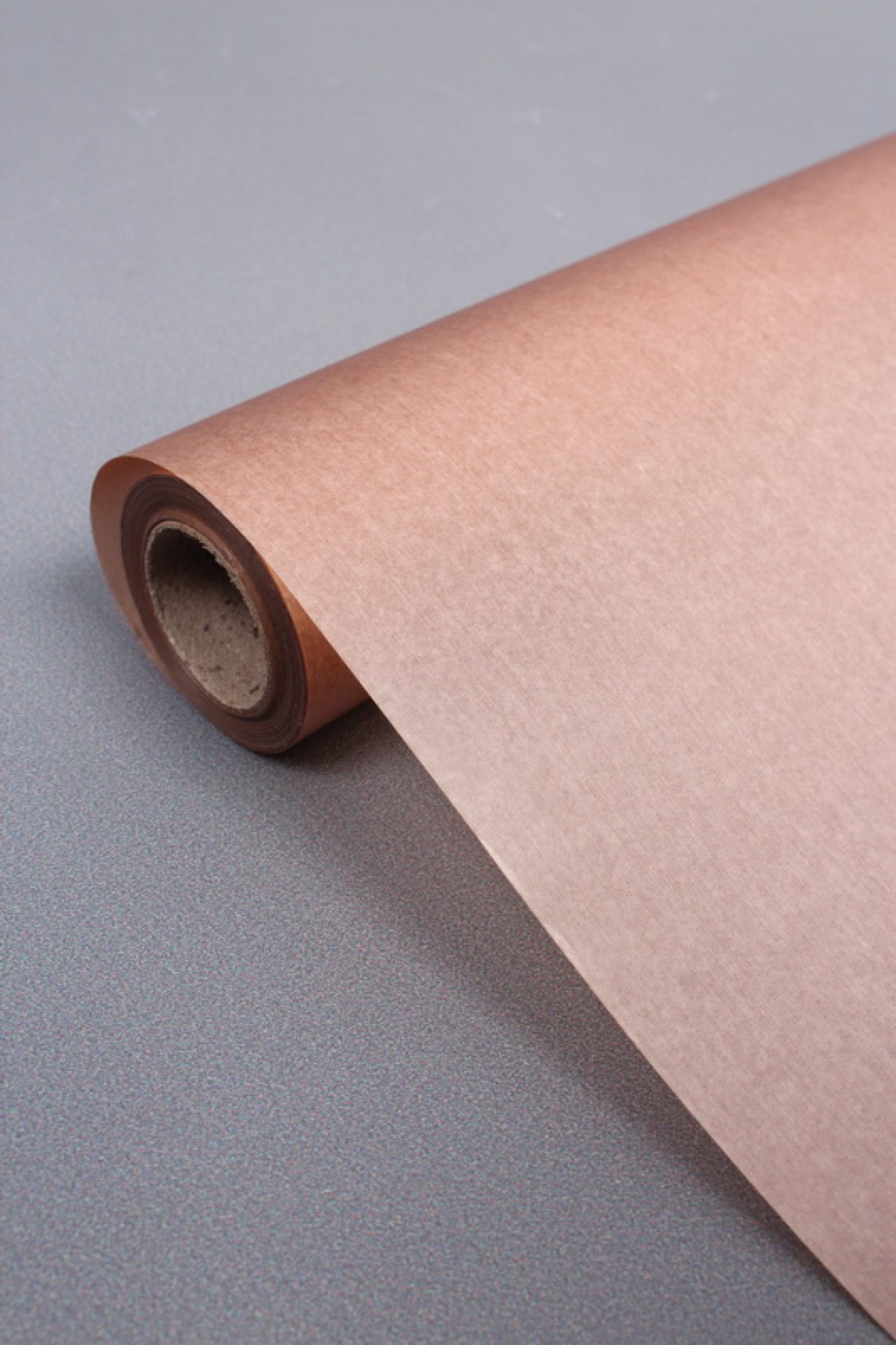 Упаковочный материал флористическая пленка с тишью, 65 мкр, 58 см х 10 м, шоколадный 3241М