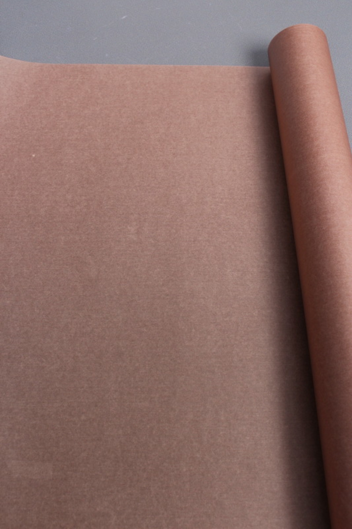 Упаковочный материал флористическая пленка с тишью, 65 мкр, 58 см х 10 м, шоколадный 3241М