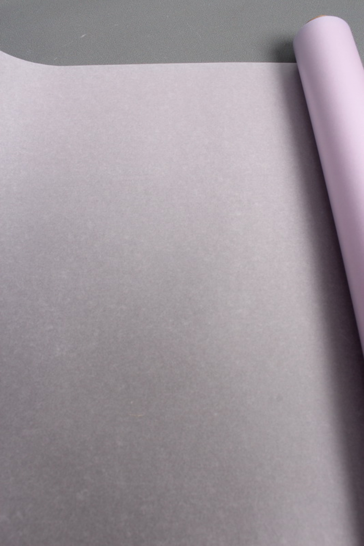 Упаковочный материал флористическая пленка с тишью, 65 мкр, 58 см х 10 м, св-лиловый 3272М