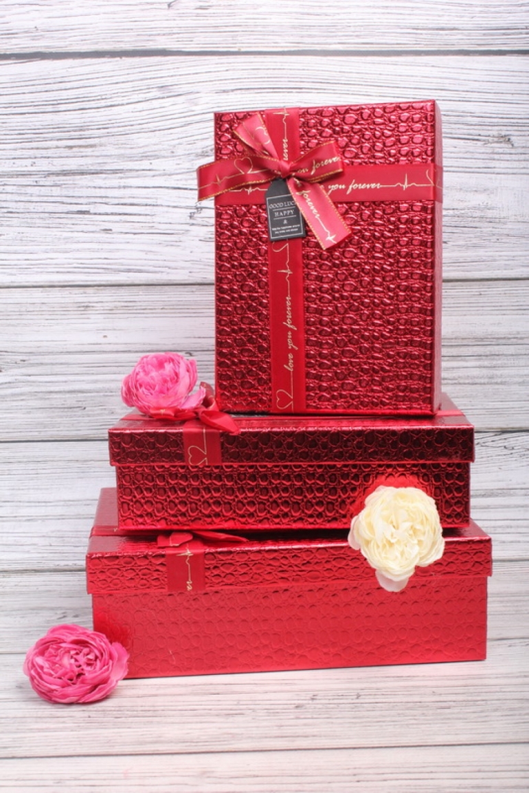 Набор подарочные коробок из 3шт - Прямоугольник Металл кожа красный 29*21*9см  В464