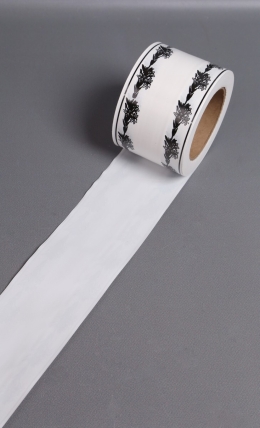 Лента простая (8см*50м) С лилиями по краям P801 БЕЛЫЙ