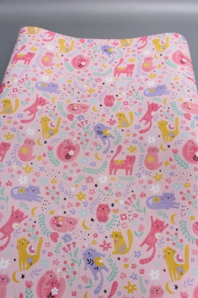 Бумага упаковочная "Кошечки" 80г/м2, 70х100см, 10 листов/рулон 5863М