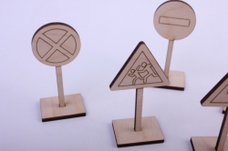 деревянная заготовка - минидорожные знаки на подставках, фанера 4мм	 302061