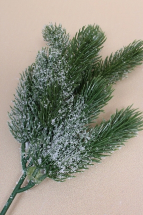 Еловая ветка заснеженная, 33 см  4406М