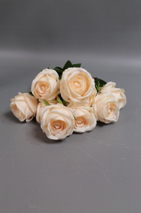 Искусственное растение - Розы Нежность 9 голов кремовые 42 см