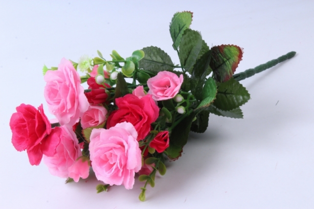 искусственное растение - роза с белыми ягодами розово-малиновая  h=33cm