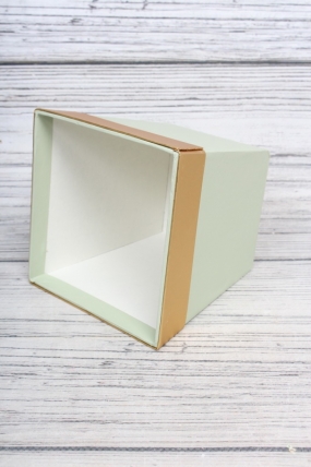 Коробка под цветы с золотой полосой "Для тебя" 11,5x8x10,8 см. 1 шт., оливковый 0581М