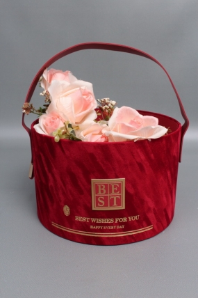 Коробка подарочная 22*22*14, красный 8031М