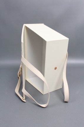 Коробка подарочная одиночная "Элегантность" шт - 28,2*10,2*18,5 см, молочный 6679М