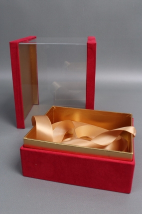 Коробка подарочная с атласной лентой 15,5x14,9x22,5H,1 шт., красный  5962М