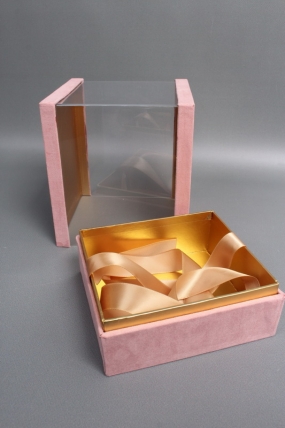 Коробка подарочная с атласной лентой 15,5x14,9x22,5H,1 шт., св.розовый 5955М