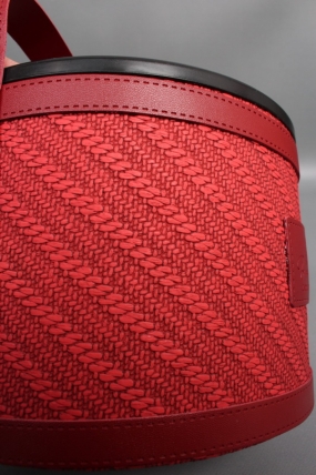 Коробка подарочная с крышкой 22*22*14, красный 8024М