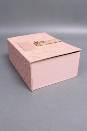 Коробка подарочная 19*13*7,  св.розовый 7973М