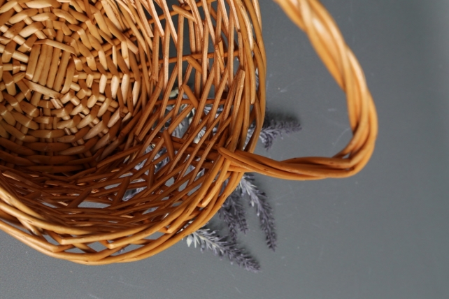 Корзина одиночная плетеная 1шт  (ива), D22 H11/HH25 натуральный 993
