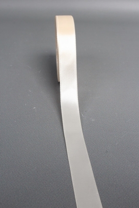 Лента атлас 2см х 25ярд айвори (008)  3316Н