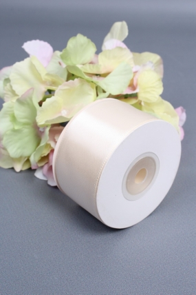 Лента атласная, на картонн.катушке, односторонняя, 38 мм х 25 ярд, слоновая кость 6781М