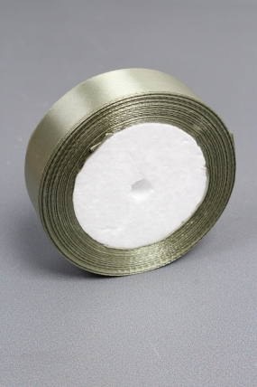 Лента атласная, на картонн.катушке, односторонняя, 25 мм х 25 ярд, зеленый мох 1368М