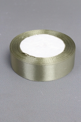 Лента атласная, на картонн.катушке, односторонняя, 25 мм х 25 ярд, зеленый мох 1368М