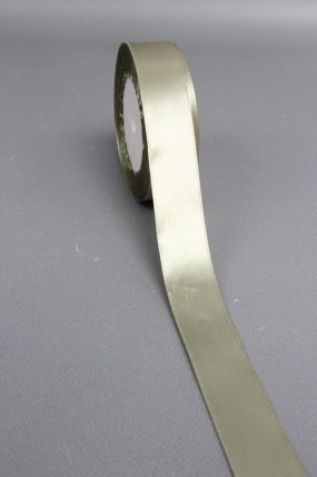 Лента атласная, на картонн.катушке, односторонняя, 25 мм х 25 ярд, зеленый мох 1368М