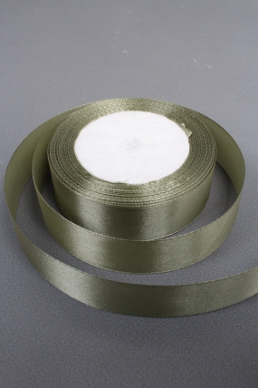 Лента атласная, на картонн.катушке, односторонняя, 25 мм х 25 ярд, зеленый мох 1368М
