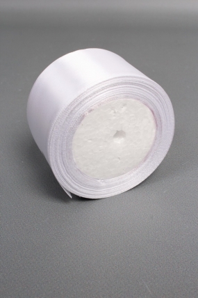 Лента атласная, на пене, односторонняя, 50 мм х 25 ярд, белый 0576М