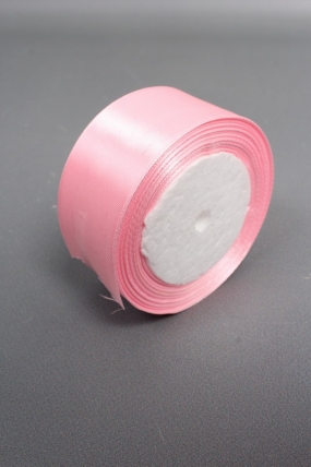 Лента атласная, на пене, односторонняя, 38 мм х 25 ярд, пудрово-розовый  0521М