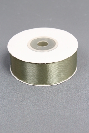 Лента атласная, на пене, односторонняя, 25 мм х 25 ярд, зеленый мох 0934М