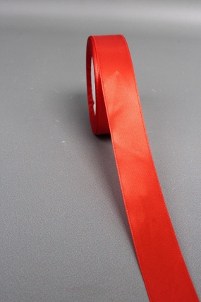 Лента атласная односторонняя, 25 мм х 25 ярд, темно-красный 0811М