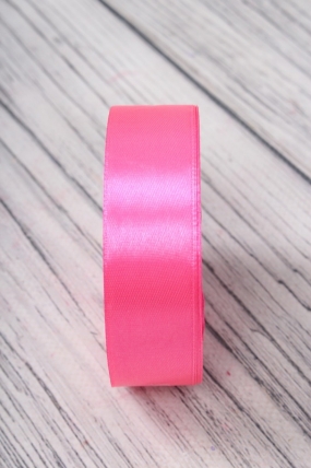 Лента атласная,25mmx25yards, цв.ярко-розовый 7932Л
