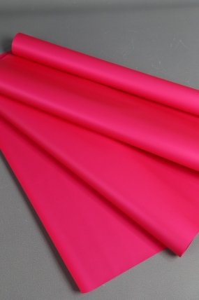 Матовая пленка "Фаворит" однотонная, 50 мкр, 50 см х 10 м, малиновый  8541М