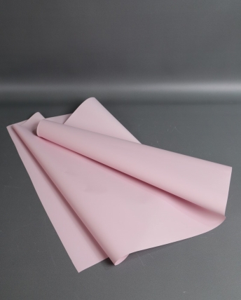 Матовая пленка "Фаворит" однотонная, 50 мкр, 50 см х 10 м, пастельно-розовый 3206М