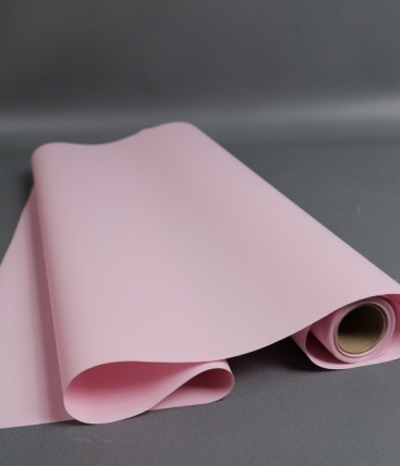 Матовая пленка "Фаворит" однотонная, 50 мкр, 50 см х 10 м, пастельно-розовый 3206М