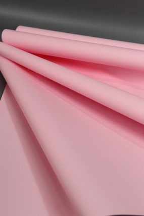 Матовая пленка "Фаворит" однотонная, 50 мкр, 50 см х 10 м, розовый кварц  1302М