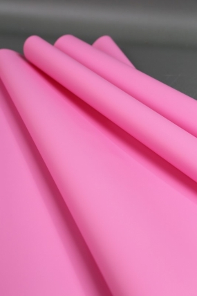 Матовая пленка "Фаворит" однотонная, 50 мкр, 50 см х 10 м, ярко-розовый  8534М