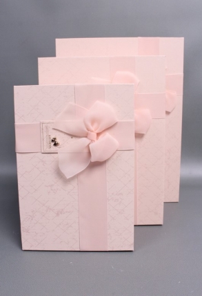 Набор коробок подарочных из 3шт - 33,5*25*11,5, 29*21*9, 24,5*17*6,5 см, светло-розовый 8178М