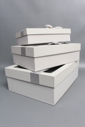 Набор коробок подарочных с бантиком из 3шт -  33,5*25*11,5, 29*21*9, 24,5*17*6,5,  св.серый 6334М