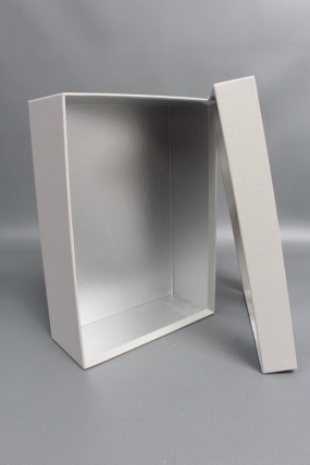 Набор коробок подарочных с бантиком из 3шт -  33,5*25*11,5, 29*21*9, 24,5*17*6,5,  св.серый 6334М