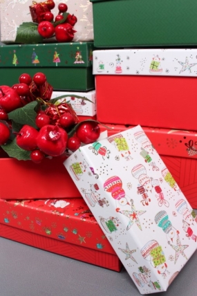 Набор подарочных коробок из 10шт - Прямоугольник НГ Веселый Дед Мороз с тиснением 37*27*11  N2514