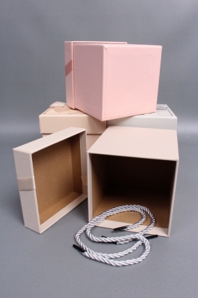 Набор подарочных коробок из 4шт ассорти 11,5*11,5*12,5,   6396М