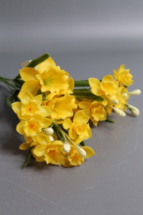 Нарциссы силиконовые букет желтые 35см