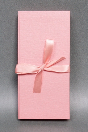 Подарочная коробка ДЛЯ ДЕНЕГ с бантом,тиснение МИКРОВЕЛЬВЕТ 172х83х16,розовый Д10303П.045