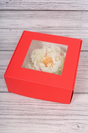 Подарочная коробка с окном, 20*20*8см, красный 8332Н