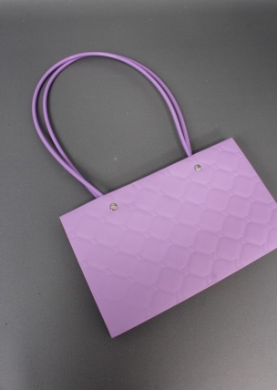 Сумка для ЦВЕТОВ (11) Тиснение клетка 22*13,5*10,5 ярко-сиреневый  М11   Цена за 1шт