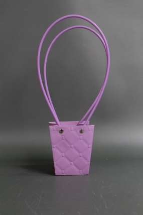 Сумка для ЦВЕТОВ тиснение Клетка (16) 10*8*10,5  лиловый  М16   Цена за 1шт