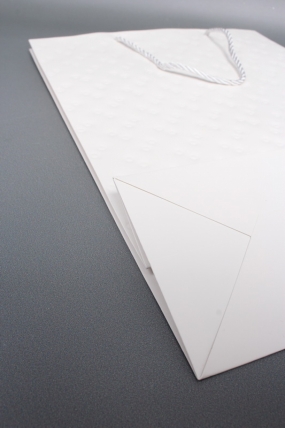 Сумка ЛЮКС Кнопки металл 31*42*12 белый  L1993